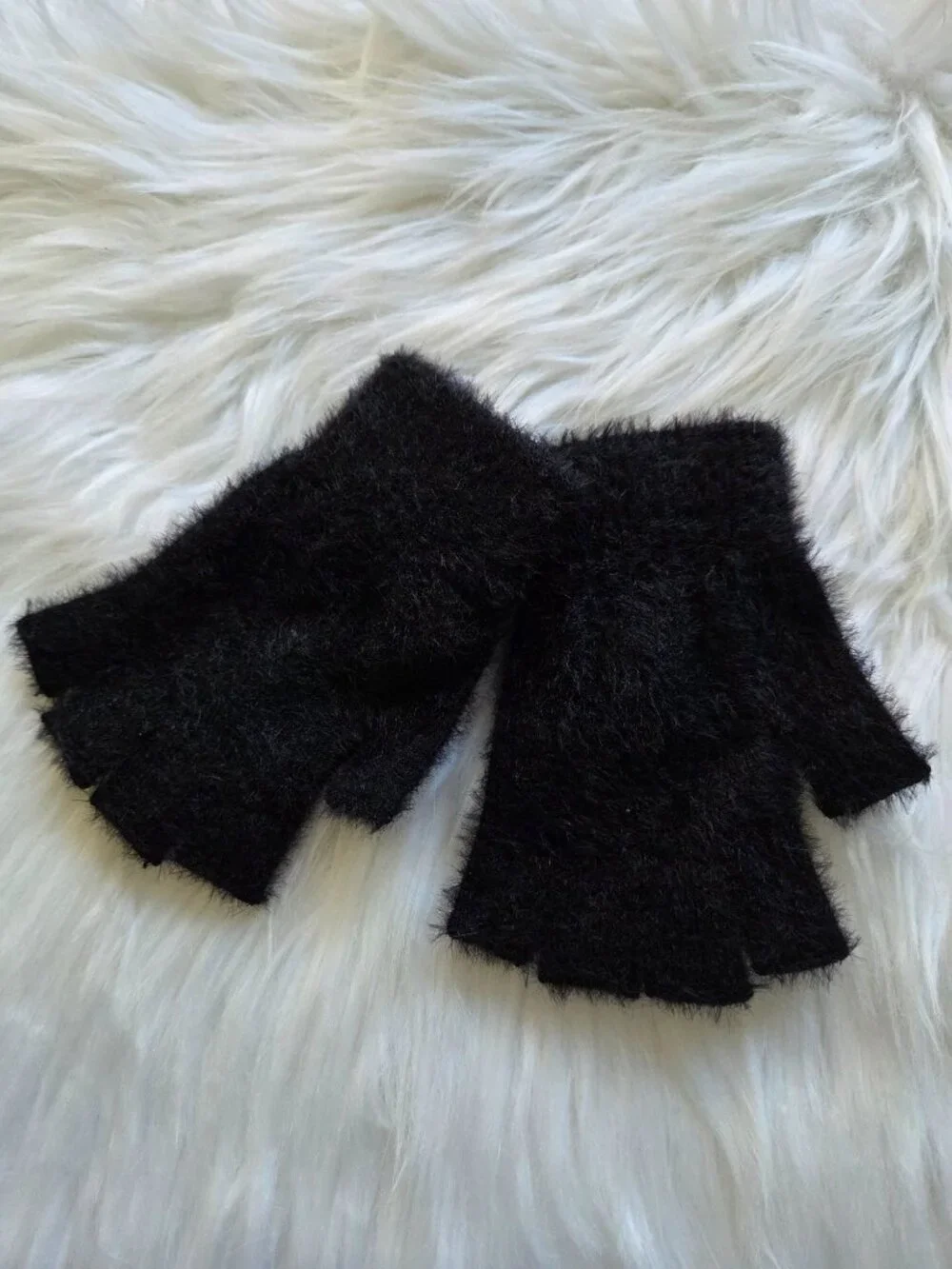 Fuzzy Black Fingerless Gloves